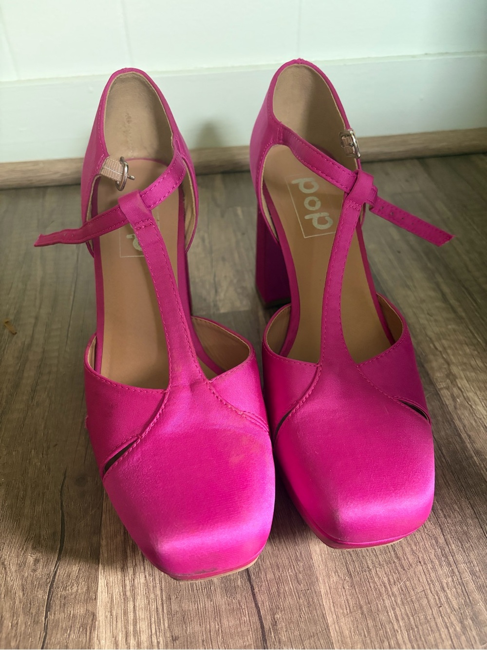 pop Satin Hot Pink T‑Strap Block Heel Pumps